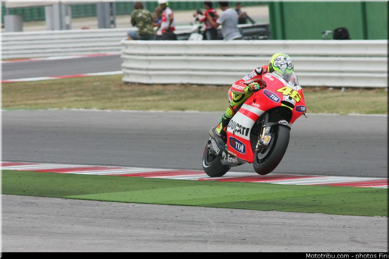 motogp_rossi_005_san_marin_misano_adriatico_2011