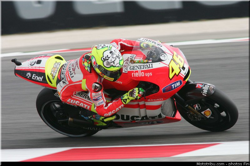 motogp_rossi_010_san_marin_misano_adriatico_2011