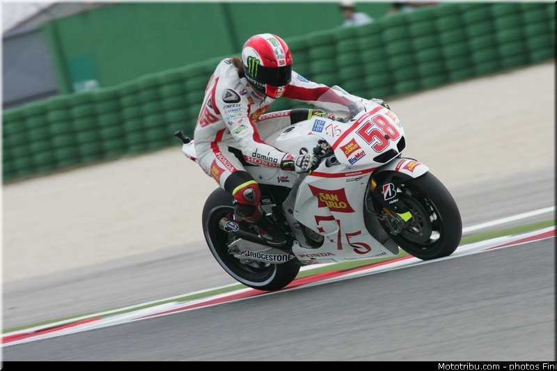 motogp_simoncelli_001_san_marin_misano_adriatico_2011