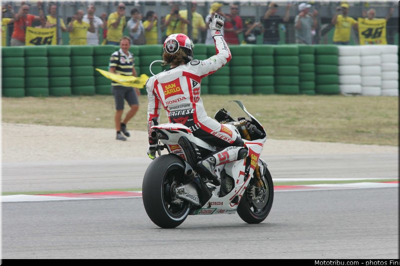 motogp_simoncelli_003_san_marin_misano_adriatico_2011