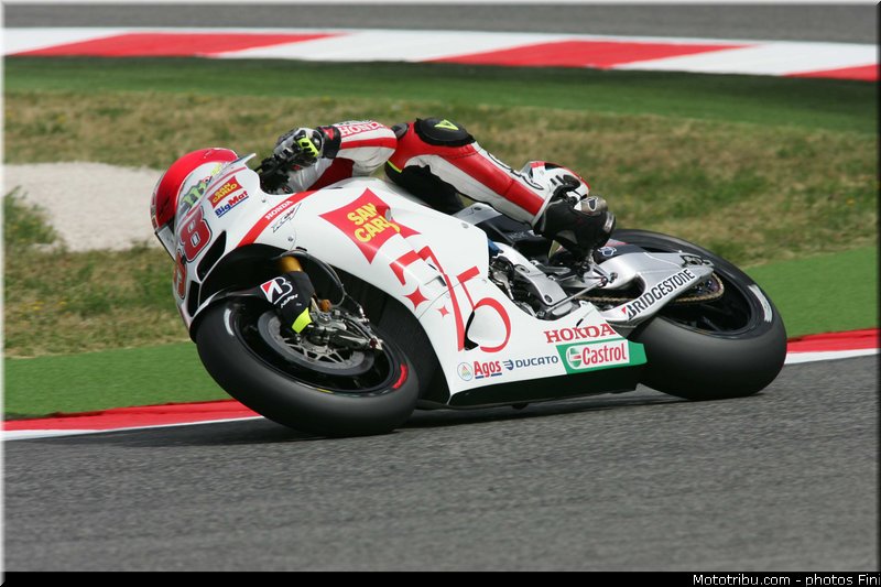 motogp_simoncelli_006_san_marin_misano_adriatico_2011
