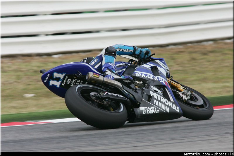 motogp_spies_001_san_marin_misano_adriatico_2011