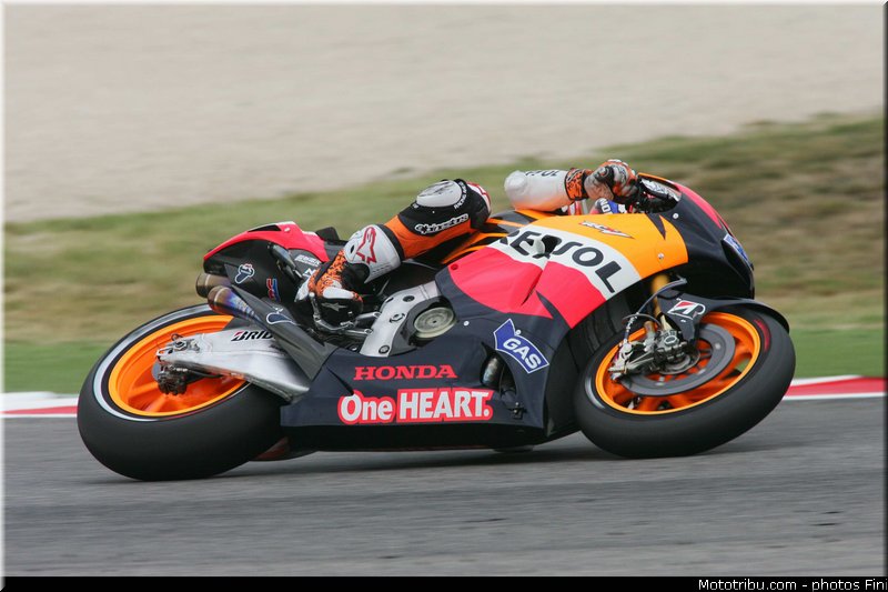 motogp_stoner_001_san_marin_misano_adriatico_2011