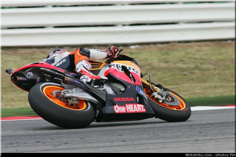 motogp_stoner_003_san_marin_misano_adriatico_2011