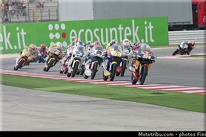 125_005_san_marin_misano_adriatico_2011.jpg