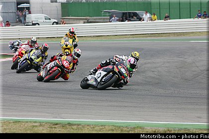 moto2_003_san_marin_misano_adriatico_2011.jpg