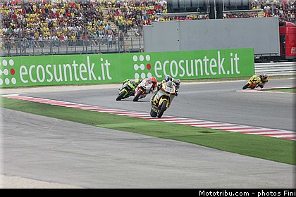 moto2_004_san_marin_misano_adriatico_2011.jpg