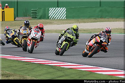 moto2_015_san_marin_misano_adriatico_2011.jpg