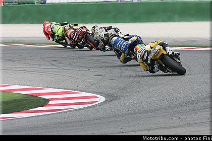 moto2_020_san_marin_misano_adriatico_2011.jpg