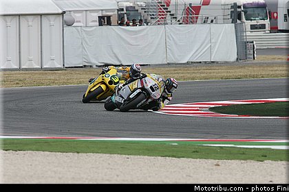 moto2_023_san_marin_misano_adriatico_2011.jpg