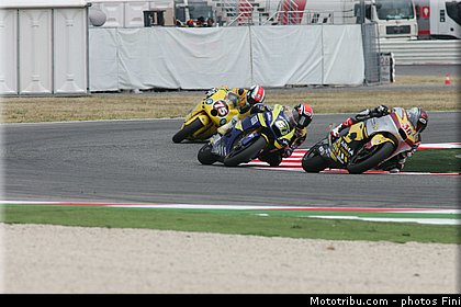 moto2_024_san_marin_misano_adriatico_2011.jpg