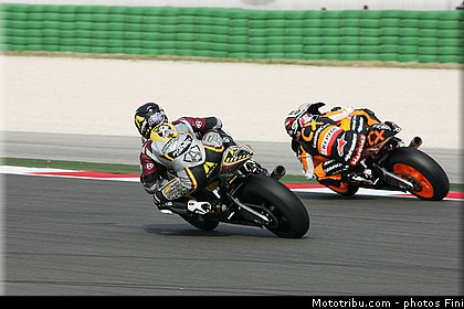 moto2_036_san_marin_misano_adriatico_2011.jpg