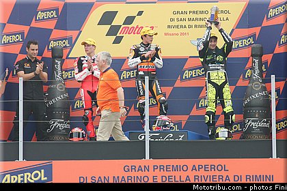moto2_037_san_marin_misano_adriatico_2011.jpg