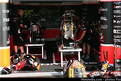 moto2_cluzel_005_san_marin_misano_adriatico_2011.jpg