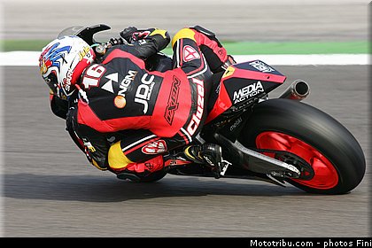 moto2_cluzel_010_san_marin_misano_adriatico_2011.jpg