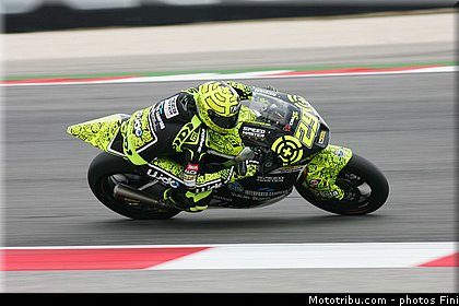 moto2_iannone_001_san_marin_misano_adriatico_2011.jpg