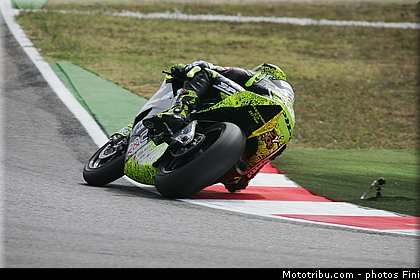 moto2_iannone_003_san_marin_misano_adriatico_2011.jpg