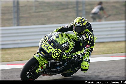 moto2_iannone_005_san_marin_misano_adriatico_2011.jpg