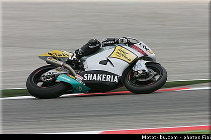moto2_luthi_001_san_marin_misano_adriatico_2011.jpg