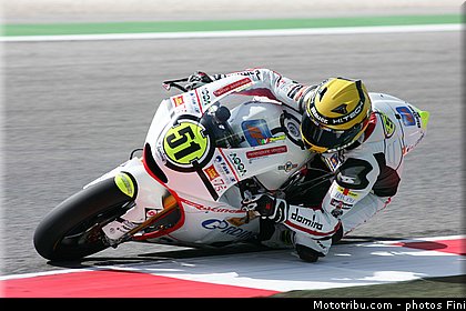 moto2_pirro_002_san_marin_misano_adriatico_2011.jpg