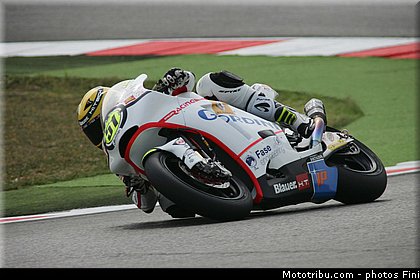 moto2_pirro_003_san_marin_misano_adriatico_2011.jpg