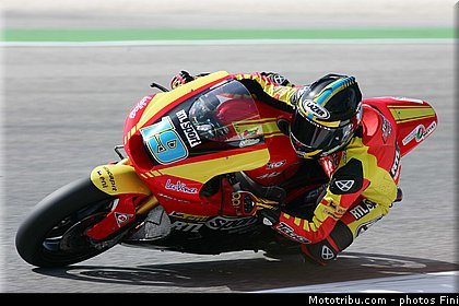 moto2_simeon_001_san_marin_misano_adriatico_2011.jpg