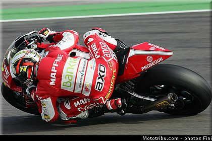 moto2_simon_002_san_marin_misano_adriatico_2011.jpg