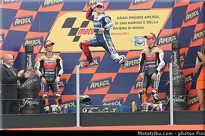 motogp_056_san_marin_misano_adriatico_2011.jpg