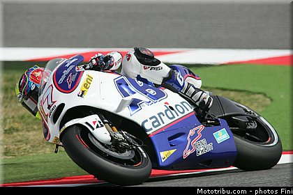 motogp_abraham_002_san_marin_misano_adriatico_2011.jpg