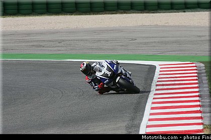 motogp_lorenzo_010_san_marin_misano_adriatico_2011.jpg