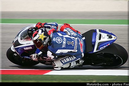 motogp_lorenzo_012_san_marin_misano_adriatico_2011.jpg