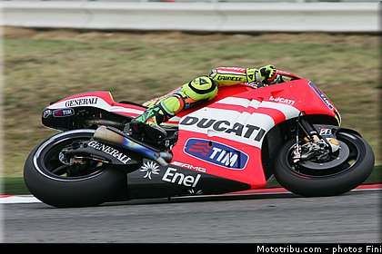 motogp_rossi_006_san_marin_misano_adriatico_2011.jpg