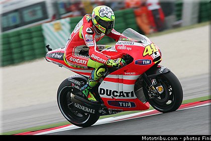 motogp_rossi_007_san_marin_misano_adriatico_2011.jpg
