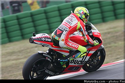 motogp_rossi_008_san_marin_misano_adriatico_2011.jpg