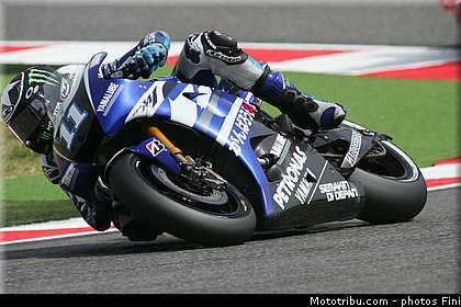 motogp_spies_003_san_marin_misano_adriatico_2011.jpg