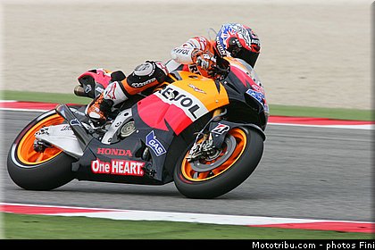 motogp_stoner_002_san_marin_misano_adriatico_2011.jpg
