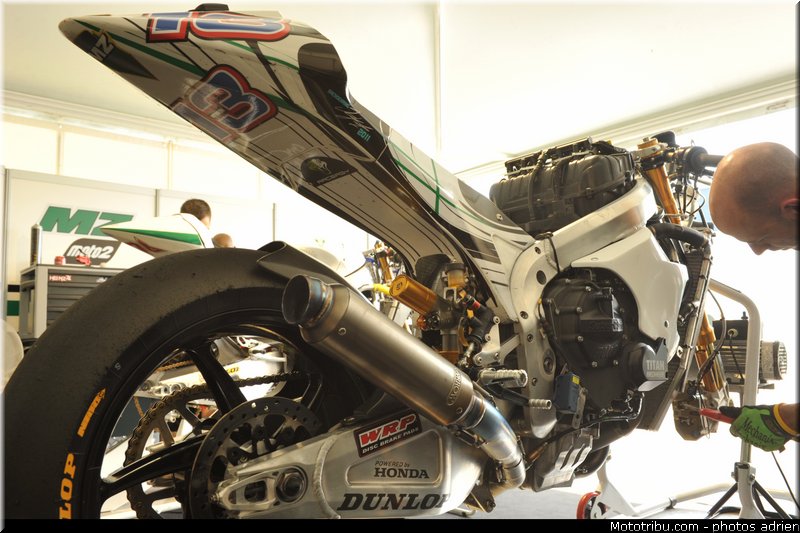 motogp_paddock_san_marin_misano_adriatico_2011_010