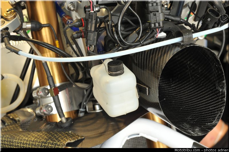 motogp_paddock_san_marin_misano_adriatico_2011_014
