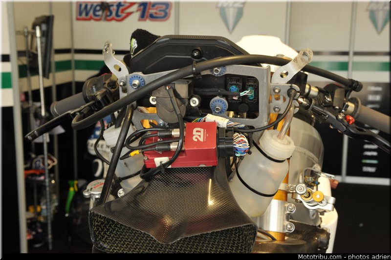 motogp_paddock_san_marin_misano_adriatico_2011_015