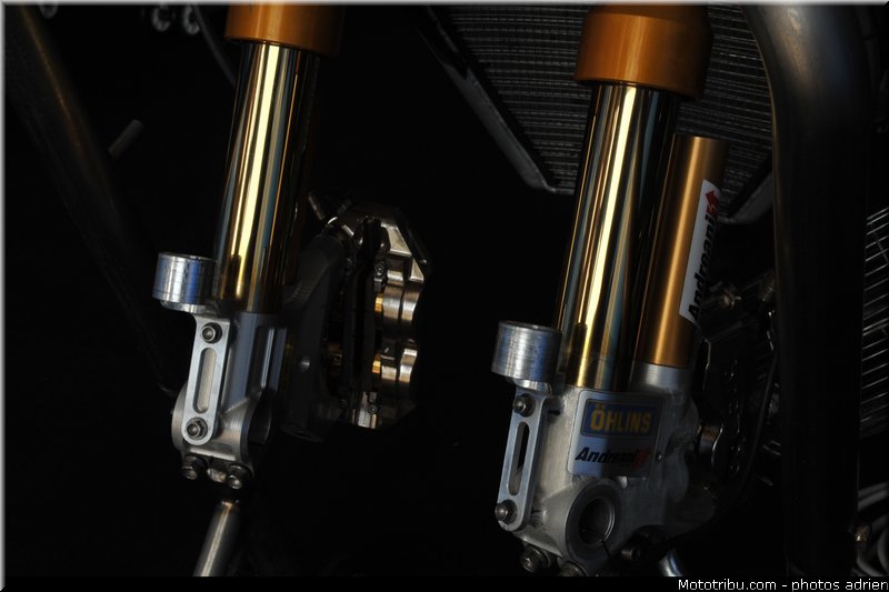 motogp_paddock_san_marin_misano_adriatico_2011_019