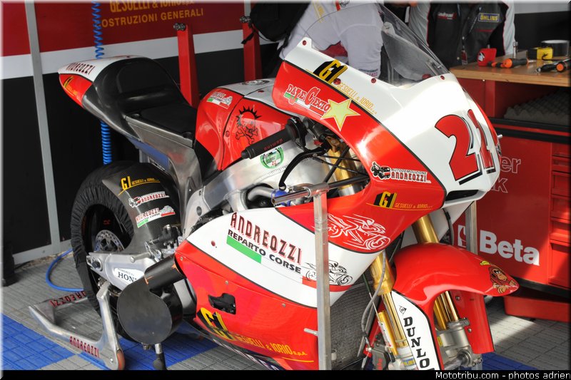 motogp_paddock_san_marin_misano_adriatico_2011_023
