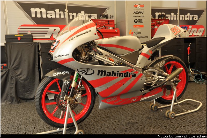 motogp_paddock_san_marin_misano_adriatico_2011_026