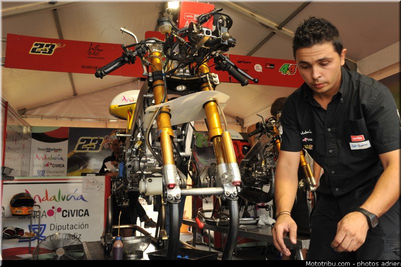 motogp_paddock_san_marin_misano_adriatico_2011_050