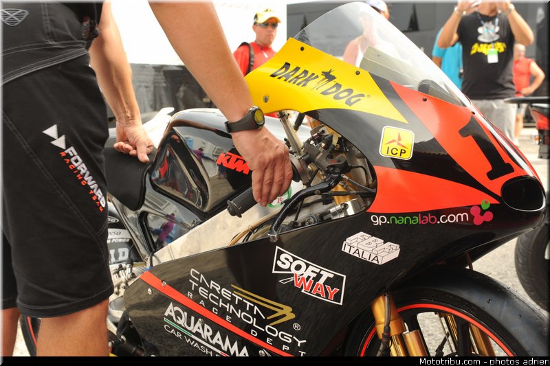 motogp_paddock_san_marin_misano_adriatico_2011_082