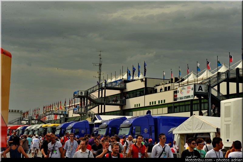 motogp_paddock_san_marin_misano_adriatico_2011_098