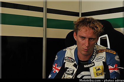 motogp_paddock_san_marin_misano_adriatico_2011_005.jpg