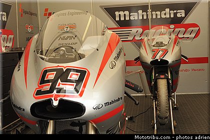 motogp_paddock_san_marin_misano_adriatico_2011_031.jpg