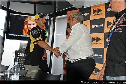 motogp_paddock_san_marin_misano_adriatico_2011_042.jpg