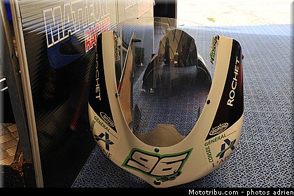 motogp_paddock_san_marin_misano_adriatico_2011_056.jpg