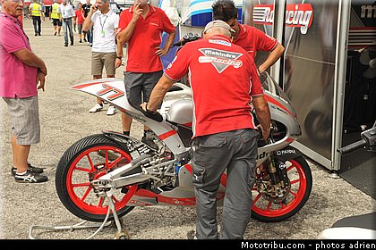 motogp_paddock_san_marin_misano_adriatico_2011_081.jpg
